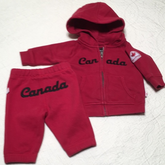 0-3m (3/$20) Hoodie/Sweatpants by Canadiana - Picture 1 of 16